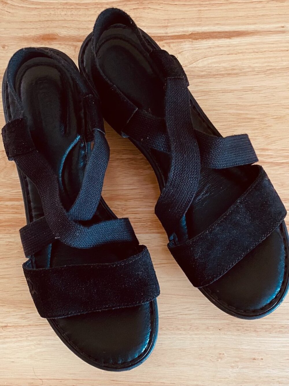Born Black Suede and Leather Sandals, Size 9M